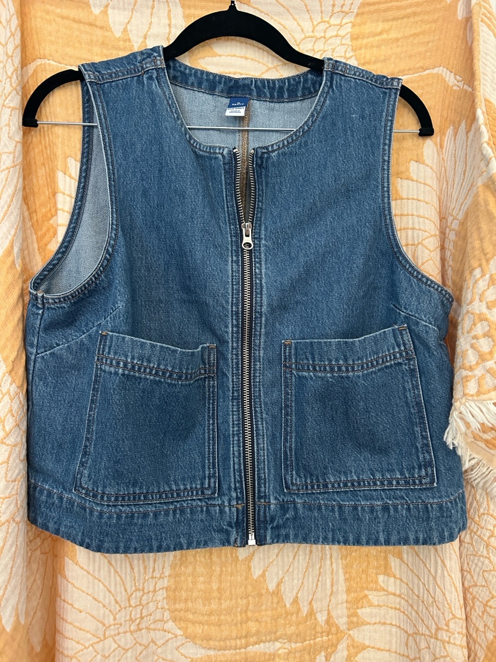Cotton Denim Jeans Zip Front Vest in Medium Blue Size Medium Petite